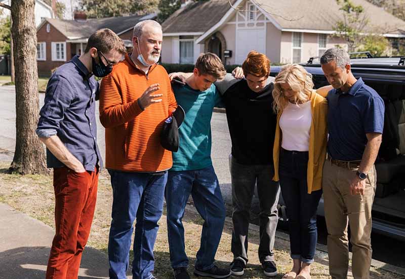 Les créateurs de War Room livrent un nouveau film chrétien sur l’adoption