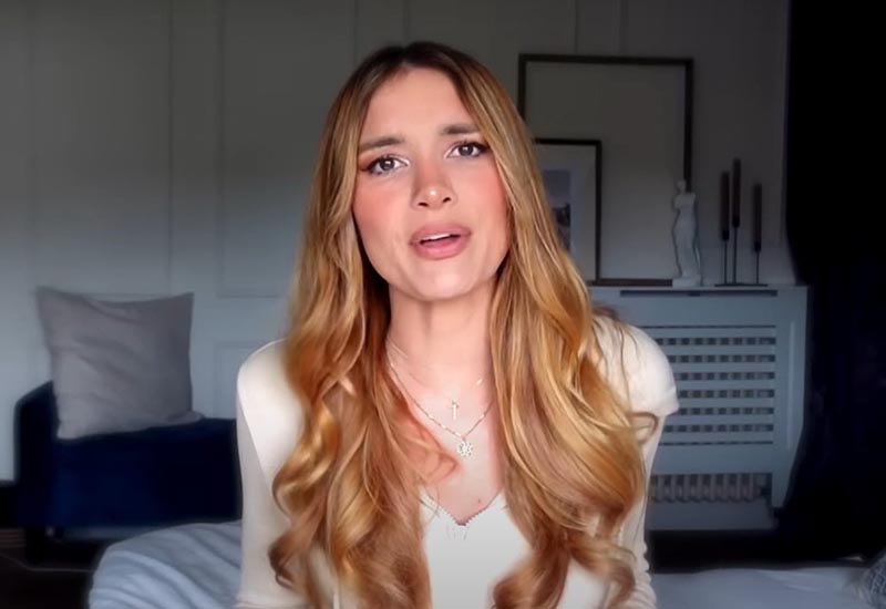 Sortie de l’occultisme, la youtubeuse So Andy annonce sa conversion au christianisme