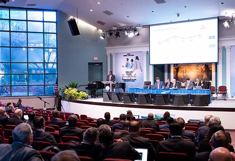 L’incertitude économique n’a pas arrêté les bénédictions divines, affirment les administrateurs de l’Église